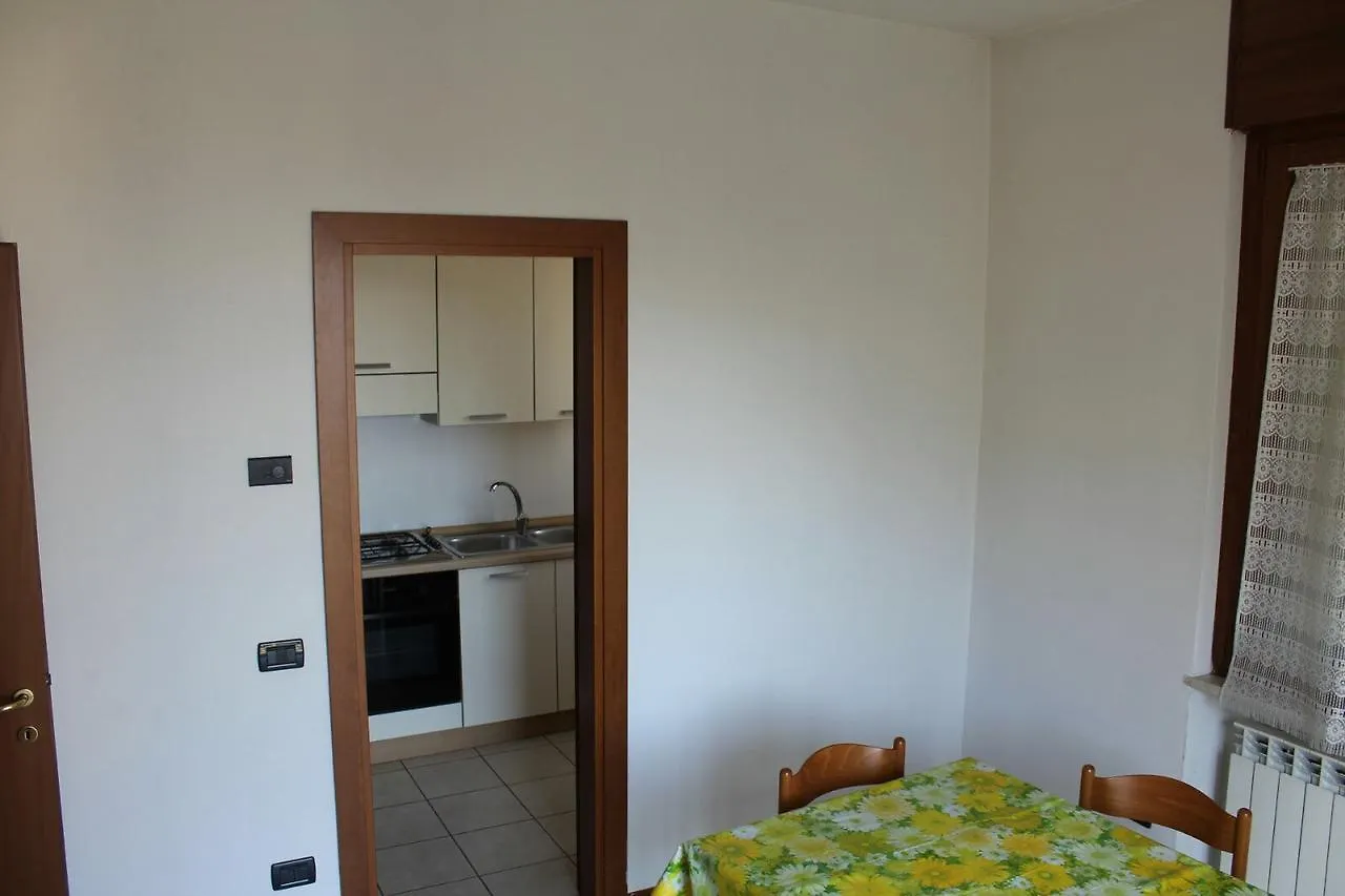 Appartement Casa Regina à Desenzano del Garda 0*,